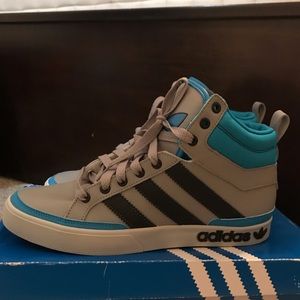 New Adidas Top Court HI FS Men’s Size 9